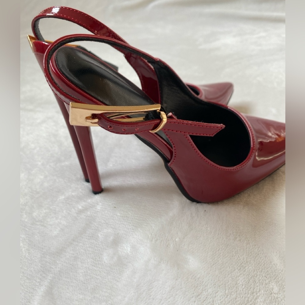 Red Valentines Day Pointed Toe High Heel - Picture 6 of 8